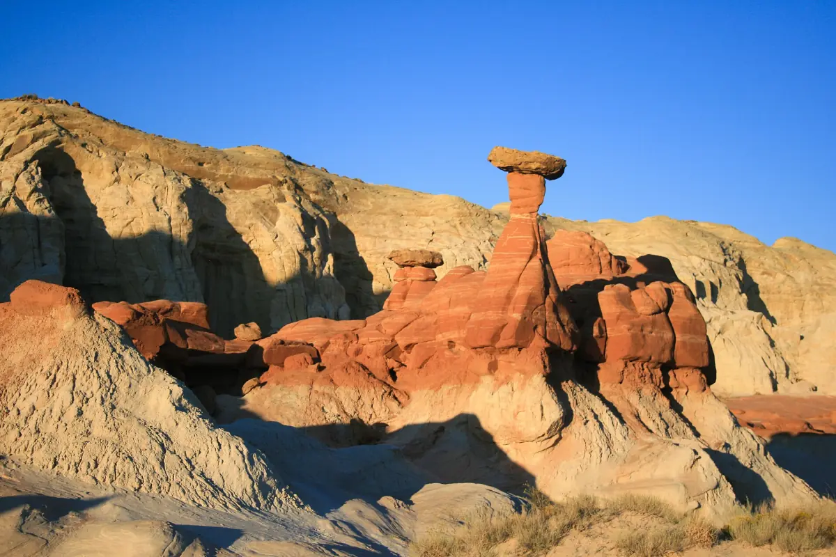 The main Toadstool hoodoo with its balanced cap rock
